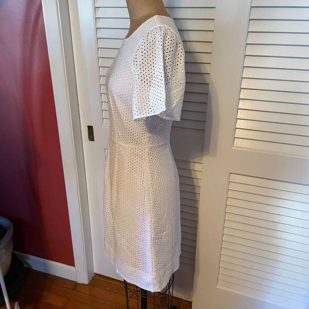 J CREW | white perforated short sleeve fit & flare dress 0 - Picture 4 of 9